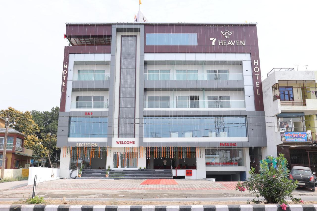 Hotel 7 Heaven Dehradun Extérieur photo