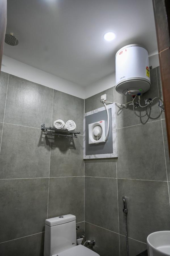 Hotel 7 Heaven Dehradun Extérieur photo